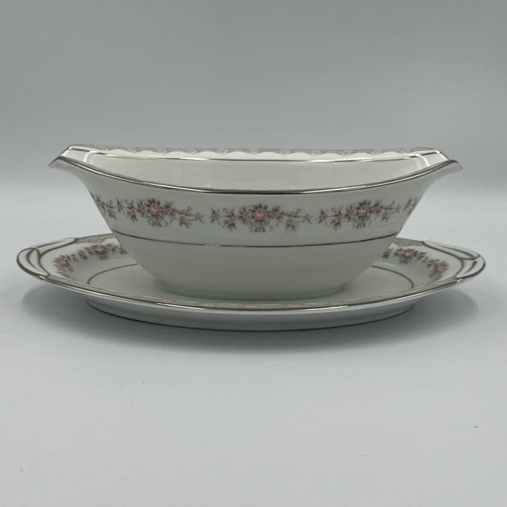 Vintage Noritake Glenwood (5770) Gravy Boat with an Attached Underplate